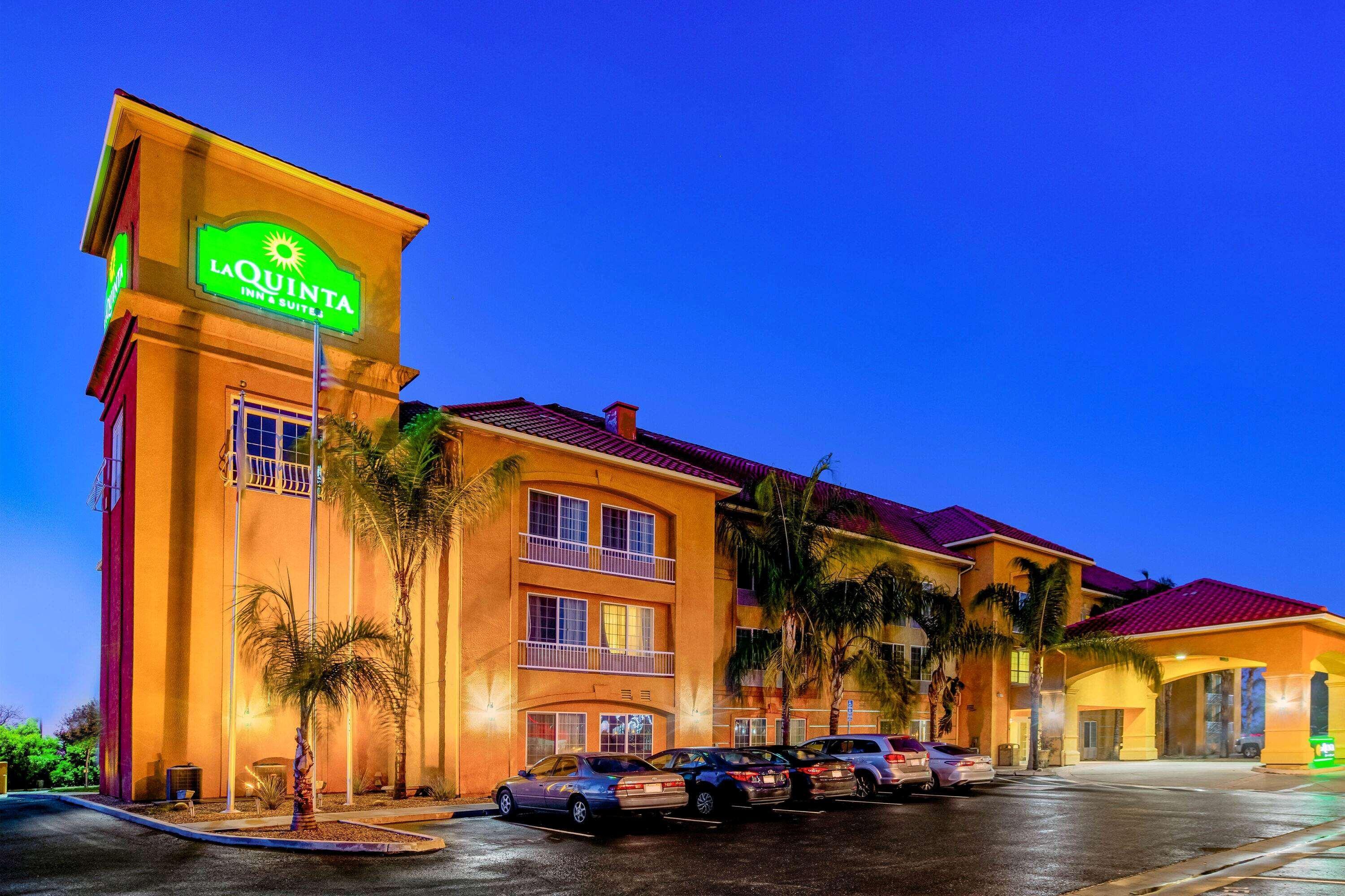 Отель La Quinta By Wyndham Fowler Экстерьер фото